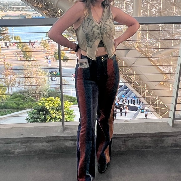 Flared Denim - Picture 5 of 5